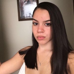 Meet your Posher, Shailene